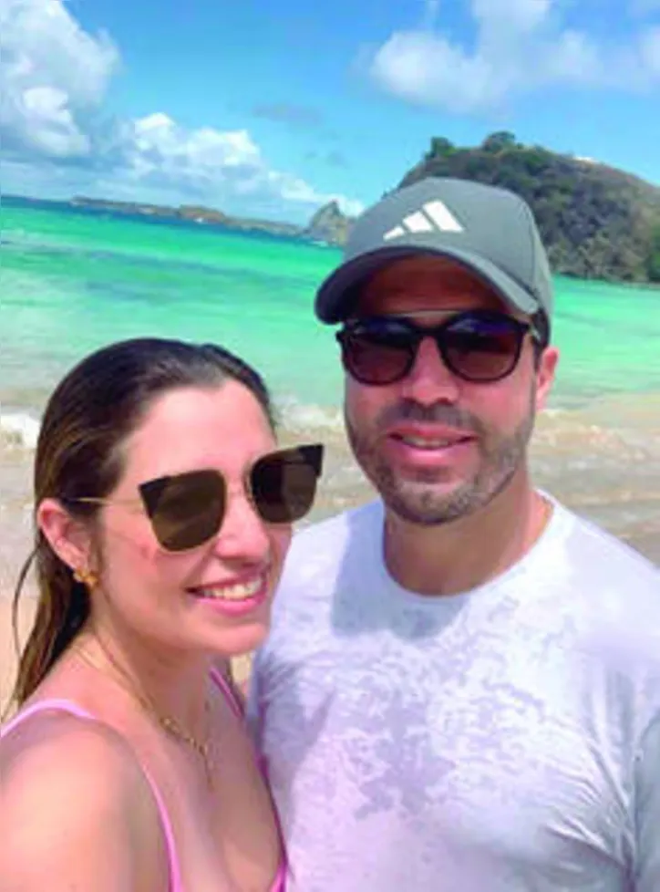 LARISSA LANVERLY+RODRIGO RIBEIRO elegeram Noronha para comemorar 10 anos de casados