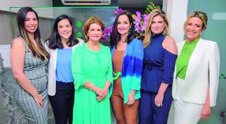 ROSA+FERNANDA GAIA reuniram o squad de alergistas do Instituto Rosa Gaia em noite de reestreia