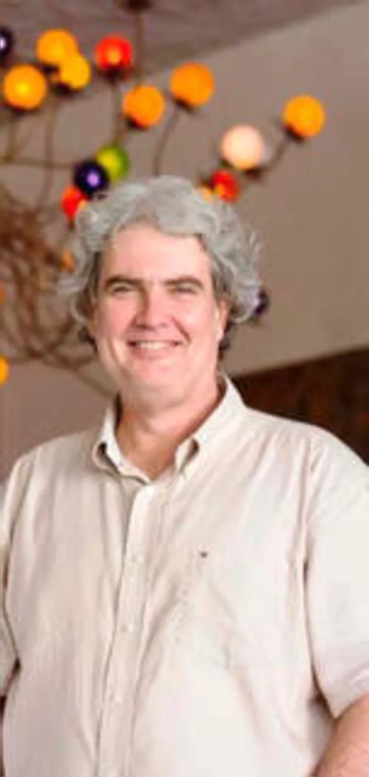 O restaurateur LEOPOLDO GAMA ganha coro de parabéns, hoje