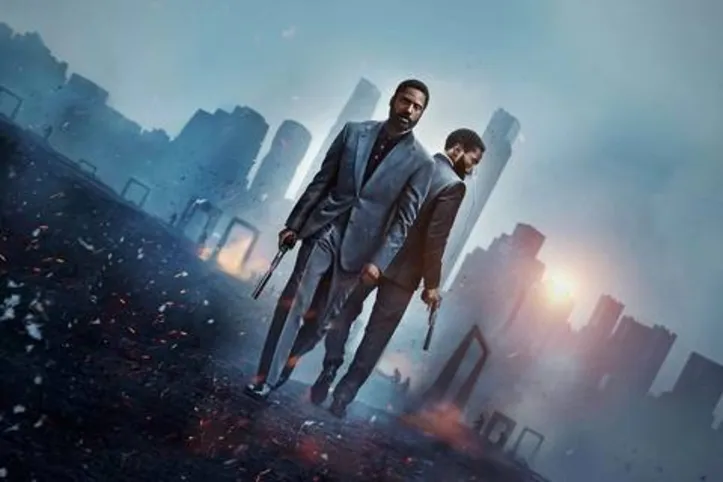 Apesar de algumas salas fechadas, Tenet estreou nos cinemas nos EUA e China