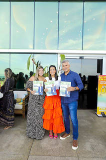 FERNANDA STUDART, CELLE MEDEIROS e LEONARDO FRANCO comandaram happy hour para lançamento da nova edição da S.Mag