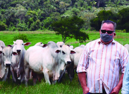 Hélio Teixeira afirmou que pecuarista precisa investir no mercado de carnes