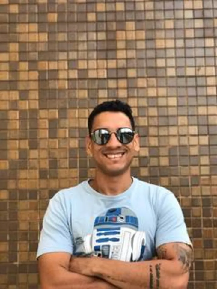 IGOR MÊDA, sócio da Tengu Propaganda, publicitário com trabalhos reconhecidos no mercado alagoano, recebe os parabéns pela passagem do seu aniversário, comemorado ontem

