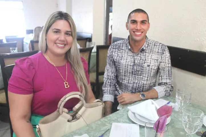 DR. MARCOS VINICIUS e CLAUDIA BORGES