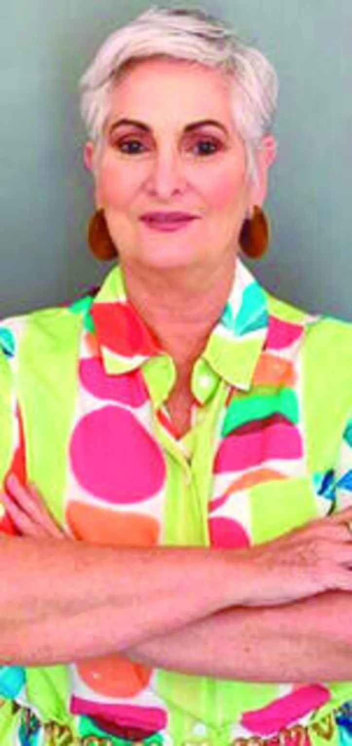 Com expertise em vendas, a empresária de moda LILIAN PORTO tem chamado atenção também pelo neo visual