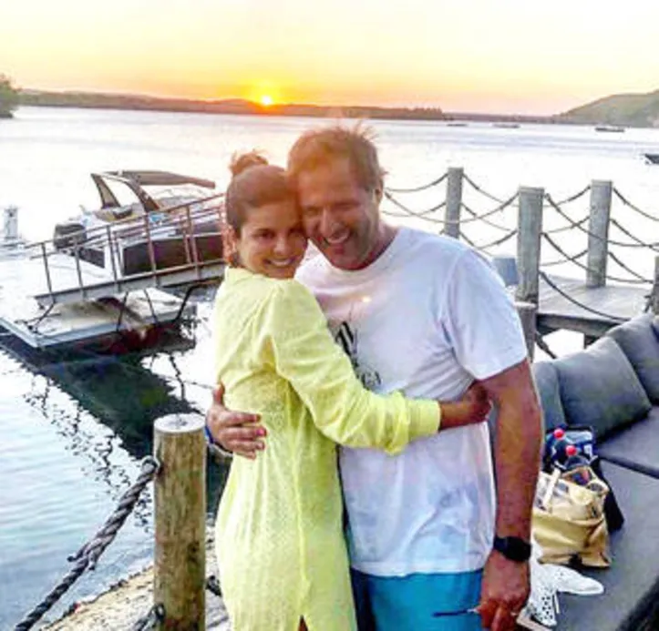 Em contagem regressiva para o Valentine’s Day, CARLINHA NUNES+CARLOS SIMÕES destilam amor - em meio à deslumbrante paisagem