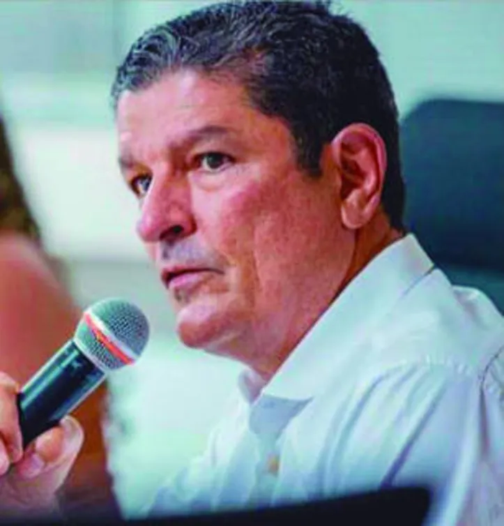 Em meeting com o prefeito JHC, o diretor técnico do Sebrae, VINICIUS LAGES, defendeu a criação da primeira escola nacional do turismo