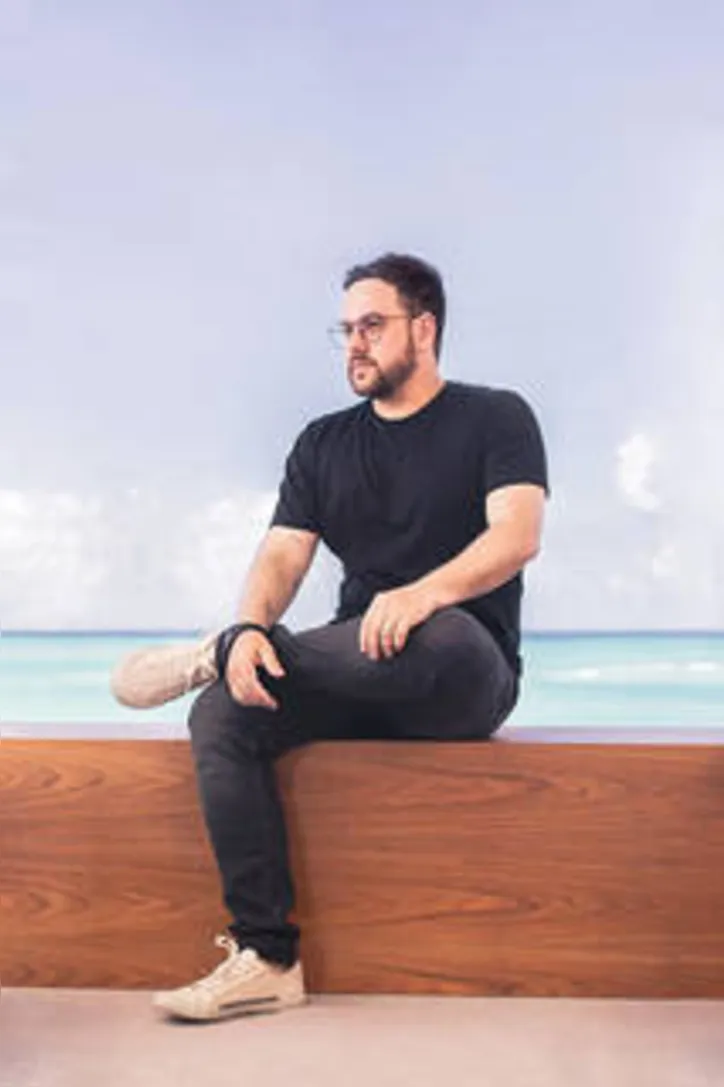 Com o espaço Terraço Mundaú - que tinha como estrela o cobogó Sururu - RODRIGO FAGÁ representou Alagoas na Mostra Unltd. Portobello - lançada virtualmente como parte da programação da Revestir’21
