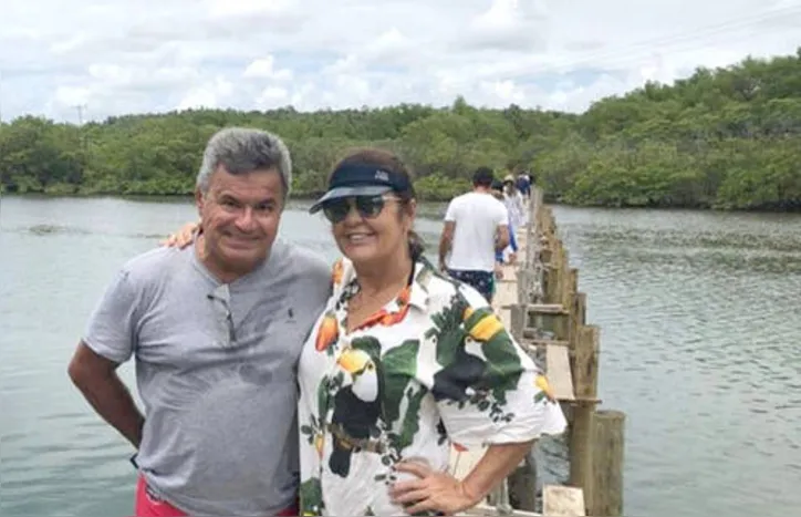 Recarregando as baterias, ALZIR LIMA+IZABEL PINHEIRO passaram dias de dolce far niente em Tatuamunha