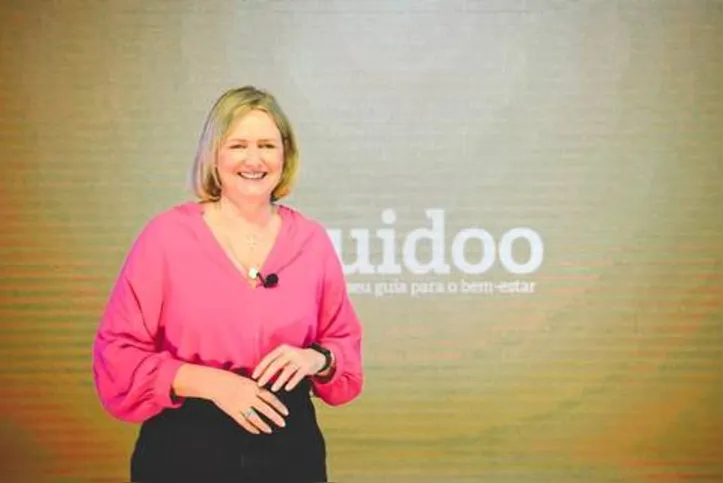 CLÁUDIA PIATTI, diretora de Segurança e Saúde para a Indústria (SSI) do Sesi/AL, à frente de três novos programas que visam à promoção da qualidade de vida e da saúde do trabalhador. São eles, o “Programa Sesi + Equilíbrio”, o “Guidoo” e a “Consultoria Vida e Trabalho”