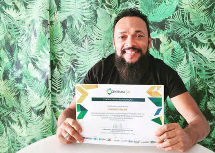 O empreendedor MANOEL SILVA comemora o start da Sururu FabLab através do Programa Centelha - com apoio do Sebrae, Fapeal e IEL