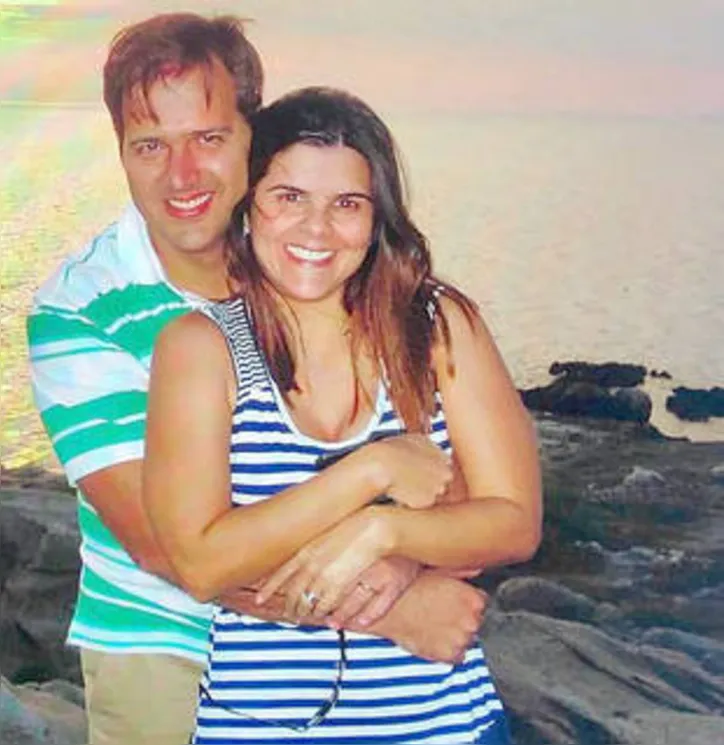 E a semana já começou brindando as bodas de prata de CARLOS SIMÕES+CARLINHA NUNES pelos 25 anos de casados