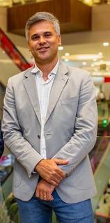 LEONARDO FRANCO, superintendente do Parque Shopping Maceió, comemora a chegada de seis novas e importantes marcas para reforçar o já diversificado mix de lojas no local