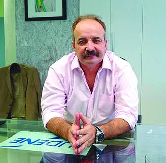 José Márcio passa a presidir a Adeal