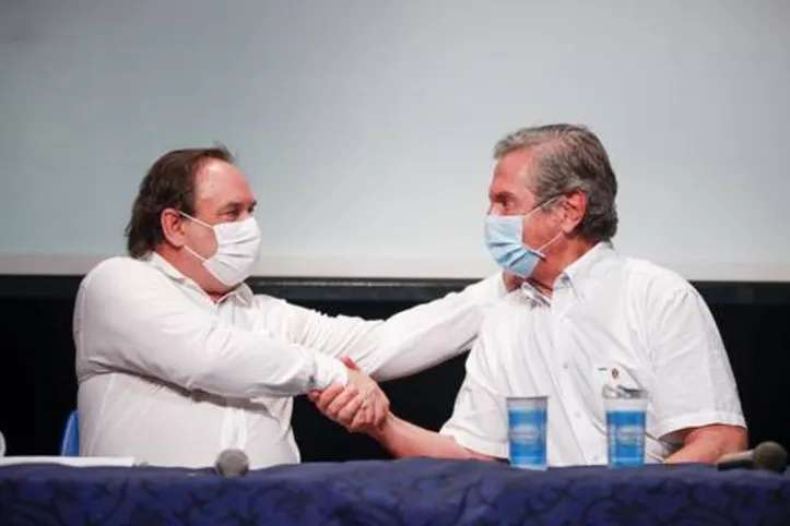 Ao lado do prefeito Luciano Barbosa, Collor reafirmou seu compromisso com Arapiraca