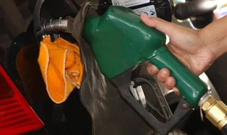 Venda pode baratear o preço do combustível para o consumidor nas bombas