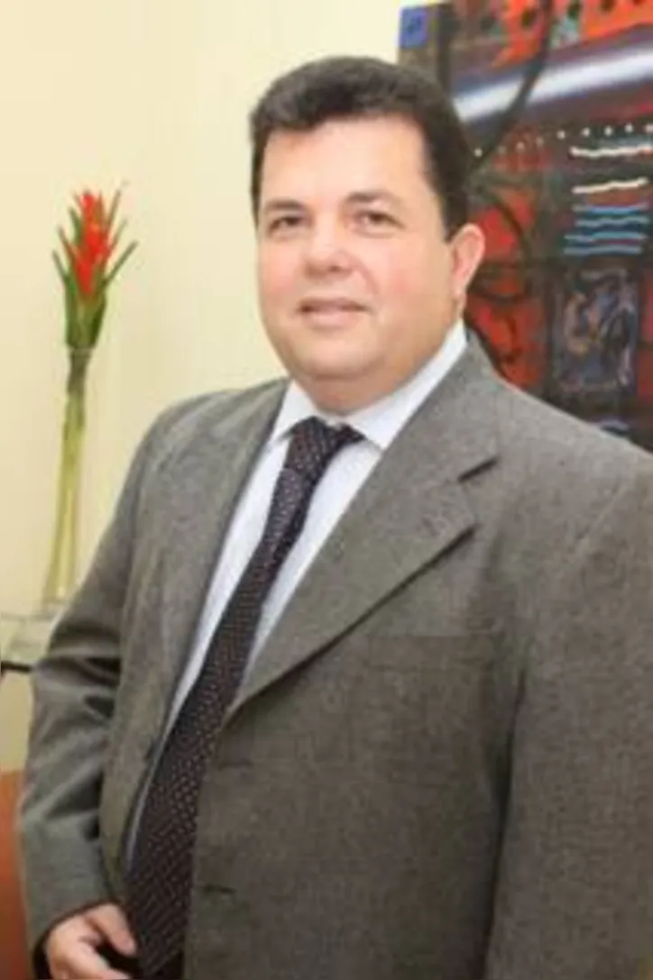 JOÃO ADERBAL RAPOSO DE MORAES, mastologista que recentemente assumiu a cadeira nº 16 da Academia Brasileira de Mastologia (ABMasto), comemora aniversário na próxima segunda-feira, 6 de setembro