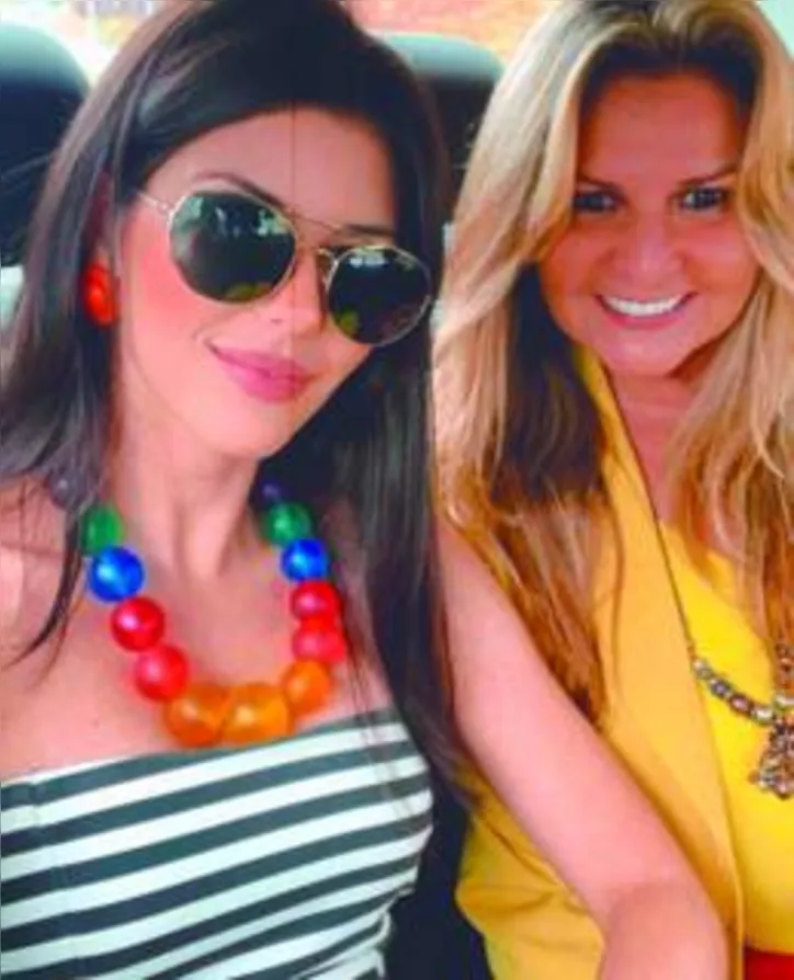 Garimpando bijouxs deluxe, CAMILLA+LILI MARTINS marcaram presença no Minas Trend - que voltou a ser presencial