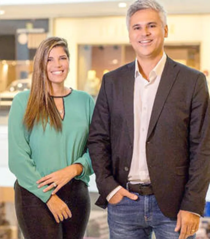 Bigshot do marketing do Parque Shopping, FERNANDA STUDART ganhou os cumprimentos de LEONARDO FRANCO e de todo o staff pela virada no calendário