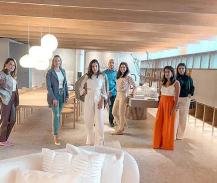 CHRIS OITICICA+ALANA APRATTO+ANDRÉA MENDONÇA+LYDIANE ROCHA+MÁRCIA MELRO foram recebidas por THAYSA ALMEIDA+MARCOS COSTA no espaço Aconchego Portinari - com mobiliário SCA - na Casa Cor