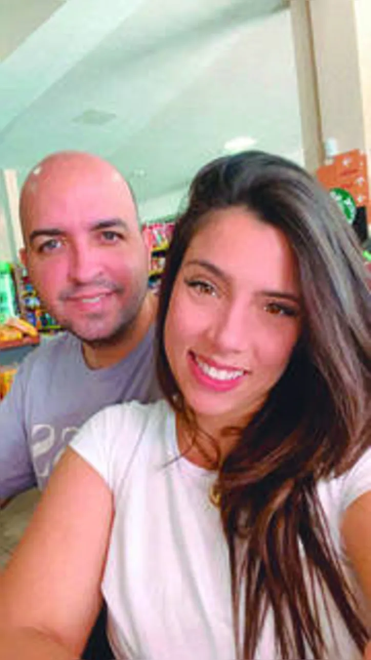 Em cerimônia intimista, os empresários MARCOS COSTA+THAYSA ALMEIDA celebram o amor