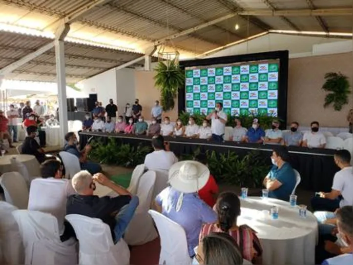 Evento de lançamento da exposição ocorreu no Parque Mair Amaral reunindo lideranças do setor agropecuário e do governo