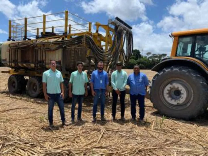 Tecnologia trabalha o melhoramento do solo por meio do uso da vinhaça enriquecida com nitrogênio na forma de ureia