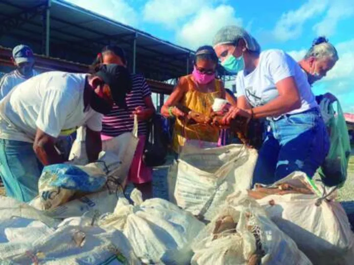 Programação contou também com a doação de alimentos da agricultura familiar a famílias carentes