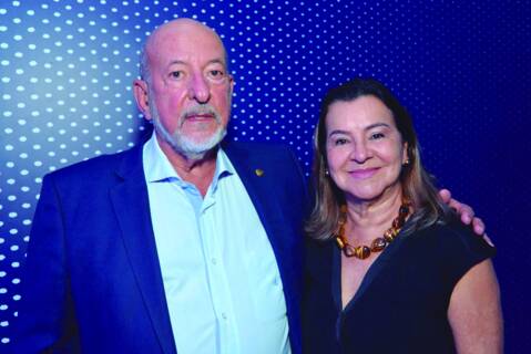 Devidamente acompanhado de sua wife, MIRIAN, o presidente da Federação das Indústrias do Estado de Alagoas - Fiea - JOSÉ CARLOS LYRA inaugurou a primeira Hub Senai de Inovação e Tecnologia do Brasil