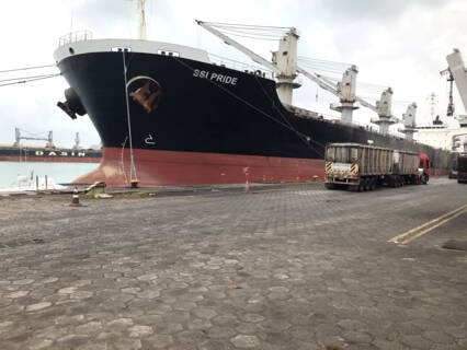 Açúcar exportado para o mercado americano teria sido a razão da queda de preço