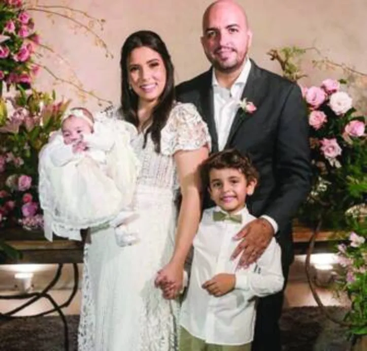 Mãe de Matheus, Marina e a espera de Luiza, THAYSA ALMEIDA recebeu carinho extra do seu bem-querer Marcos Costa