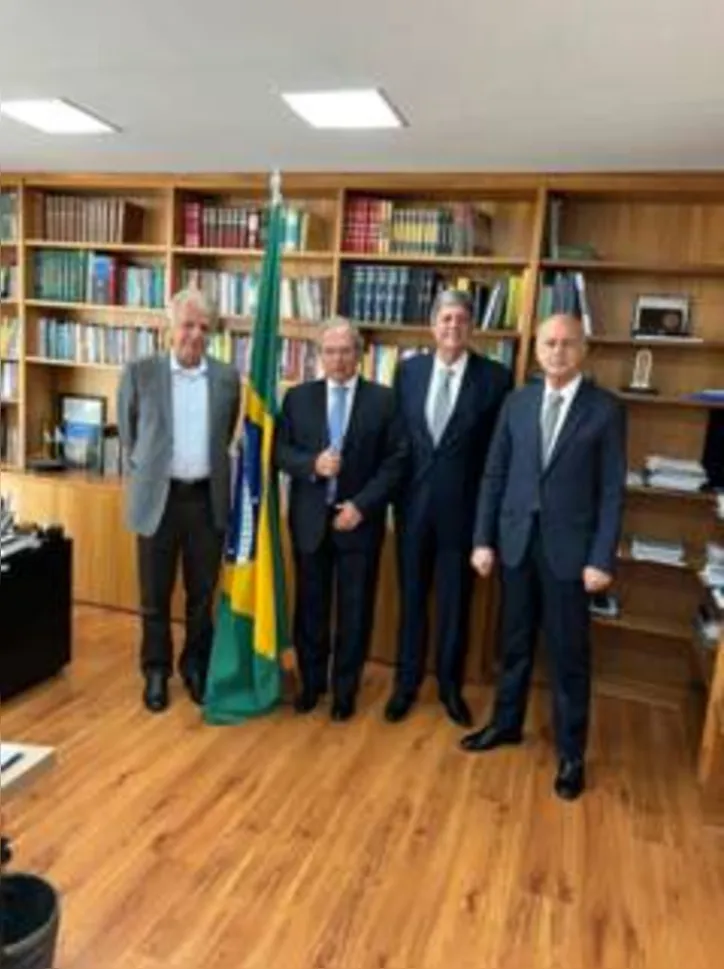 Em reunião com dirigentes do setor sucroenergético do Nordeste, ministro Paulo Guedes assegurou que produção nacional não terá impactos negativos com a importação