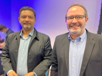 SAMUEL SILVA tomou posse pela Associação Brasileira das Agências de Viagens e MARCELO MARQUES pelo Sindhal