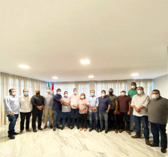 Na audiência, dirigentes das cooperativas também apresentaram pedido para aumento de itens do cardápio, além da compra de um percentual maior de produtos tendo em vista o potencial do Estado