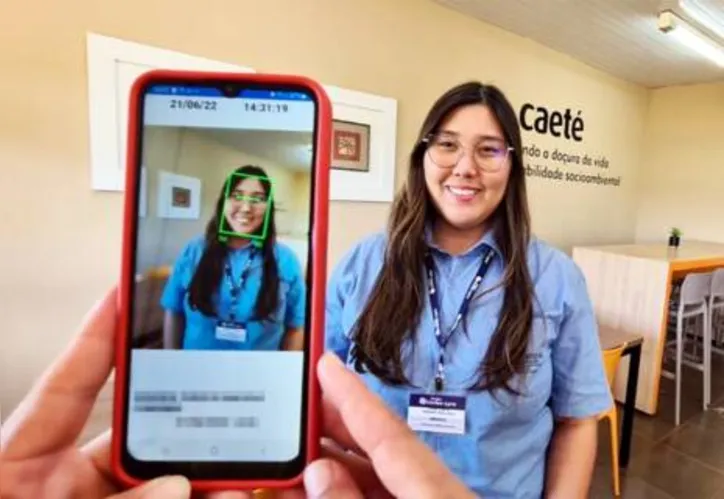 Sistema de ponto utilizando essa tecnologia foi iniciado com os colaboradores urbanos