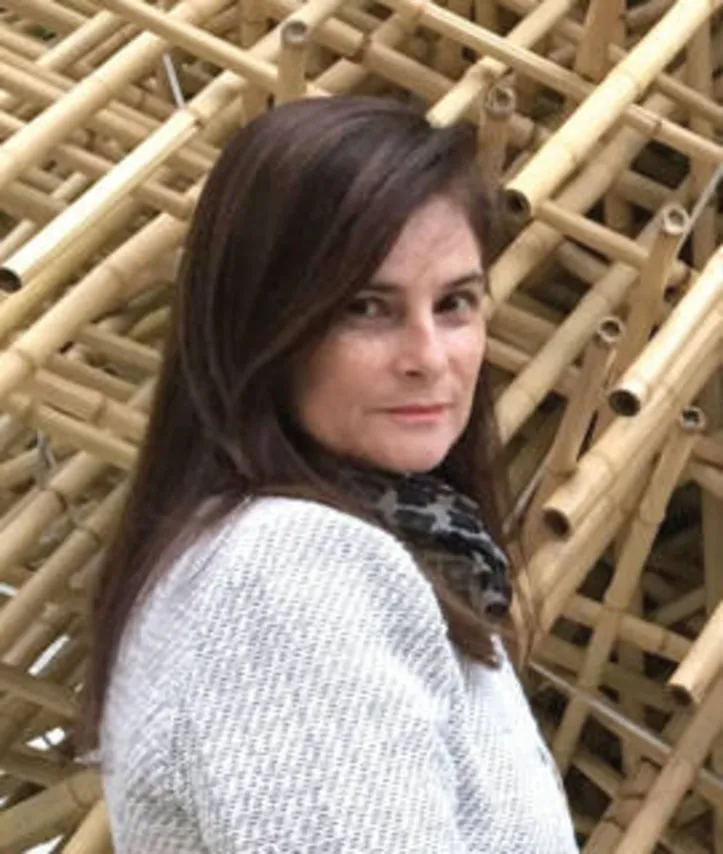 Reverenciada no circuito décor, a arquiteta SANDRA LEAHY promete ser a aniversariante mais celebrada de hoje