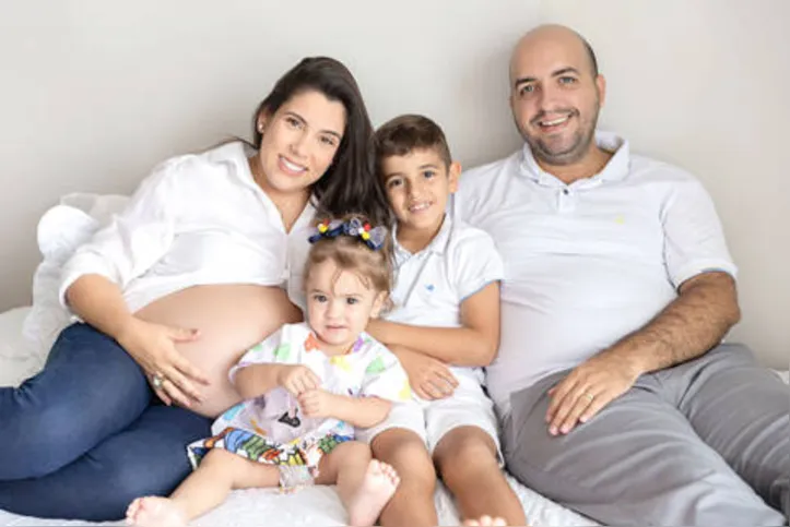Rodeado do carinho da esposa e dos filhos, MARCOS COSTA - boss do Grupo Tempori - brindou idade nova no último weekend