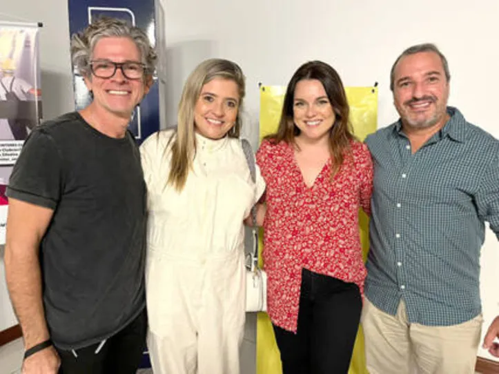 A palestrante da vez, THALITA CARVALHO ao lado de arquitetos que prestigiaram o evento