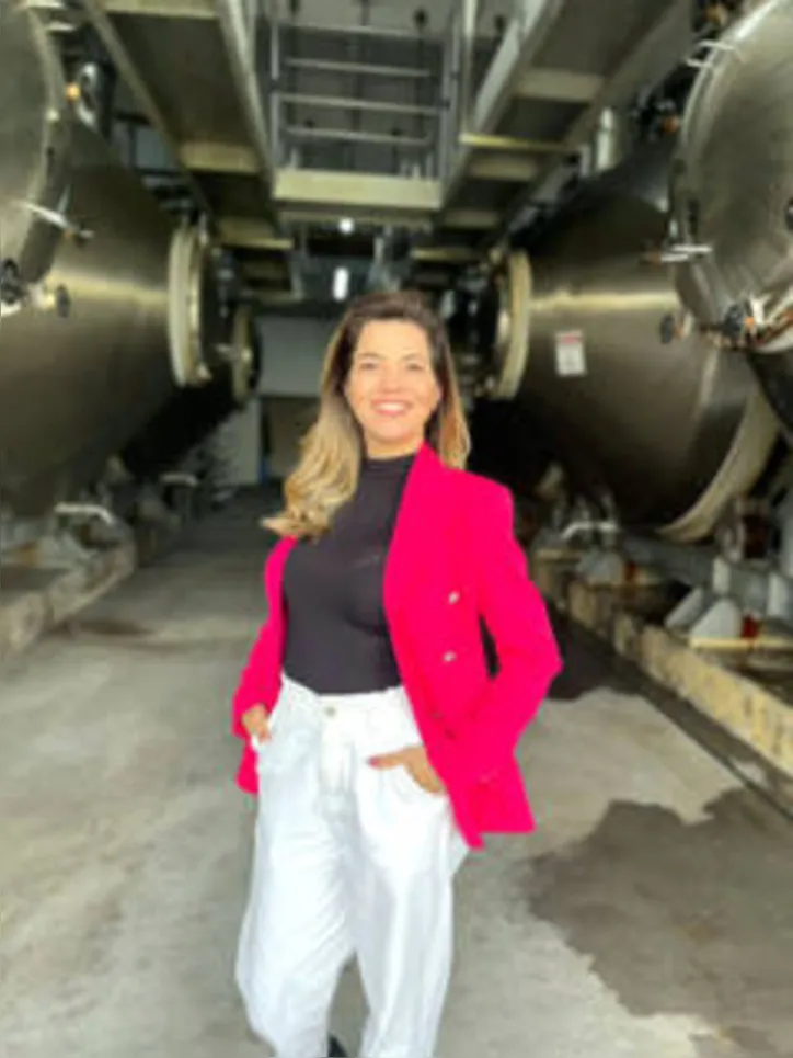 Ainda brindando o sucesso (de likes e crítica!) do Giro Insta|Arqui, a arquiteta CRIS NUNES embarcou no Giro SCA - com direito a visita à Vinícola Casa Perini, em Farroupilha, RS