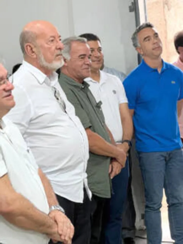 JOSÉ CARLOS LYRA, presidente da FIEA, prestigiou a inauguração da Flor de Murici