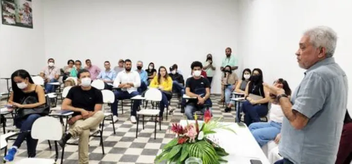 Além de integrantes do Sebrae, comitiva foi composta por empresários, representantes do poder público e de ensino e do setor produtivo
