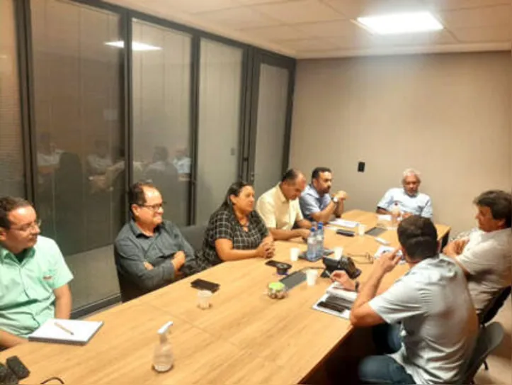 Diretores da Cooperativa Pindorama receberam representantes das empresas