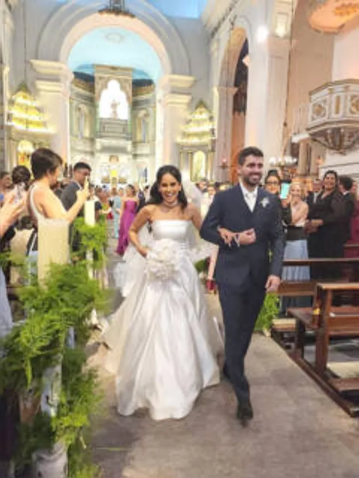 Para orgulho de mommy CLEUDIR BAÍA, os belos Larissa+Matheus disseram o famoso ‘sim’