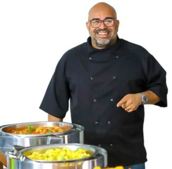 O chef RICARDO ARROZ assinou o menu da noite