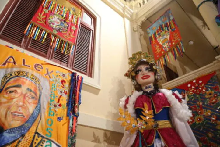 Imagem ilustrativa da imagem Filhinhos da Mamãe celebra 40 anos de folia com baile e exposição foto
