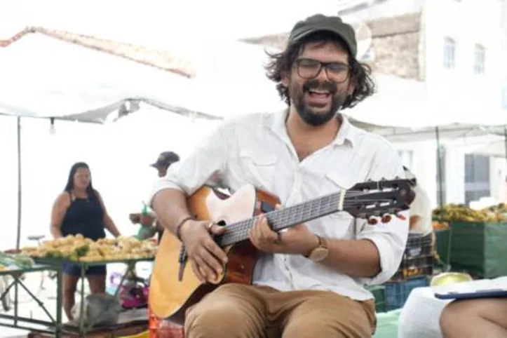 Imagem ilustrativa da imagem Igor Machado torna vivências em musicalidade no álbum ‘Brasa’