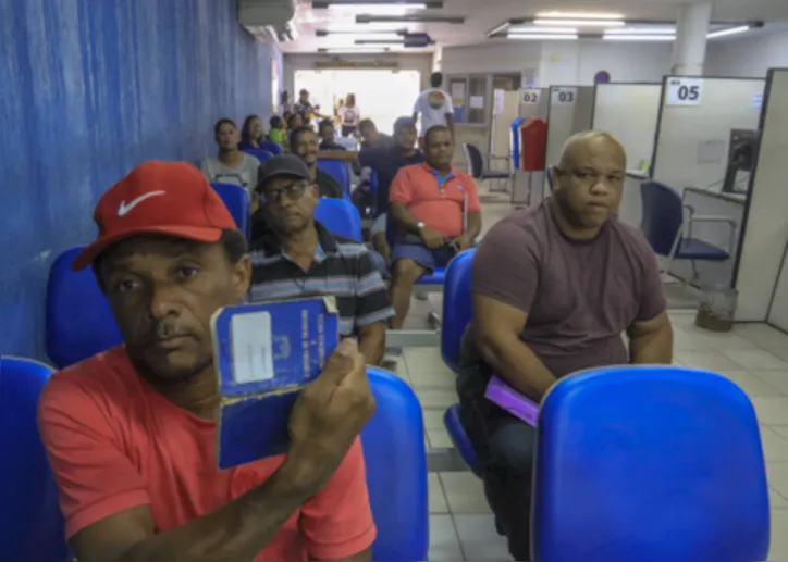 Conforme os dados, trabalhadores do setor de serviços em Alagoas foram os que mais solicitaram o seguro-desemprego