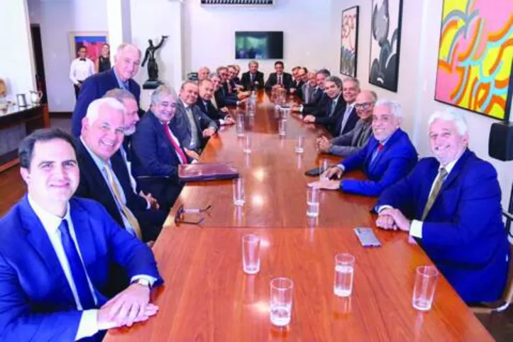 Proposta mantém zerado PIS/Cofins até o final deste ano para o etanol