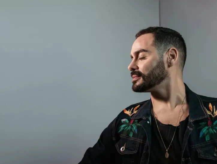 Imagem ilustrativa da imagem "Alucinação, miragem e poesia": Paulo Netto canta Belchior no Arena