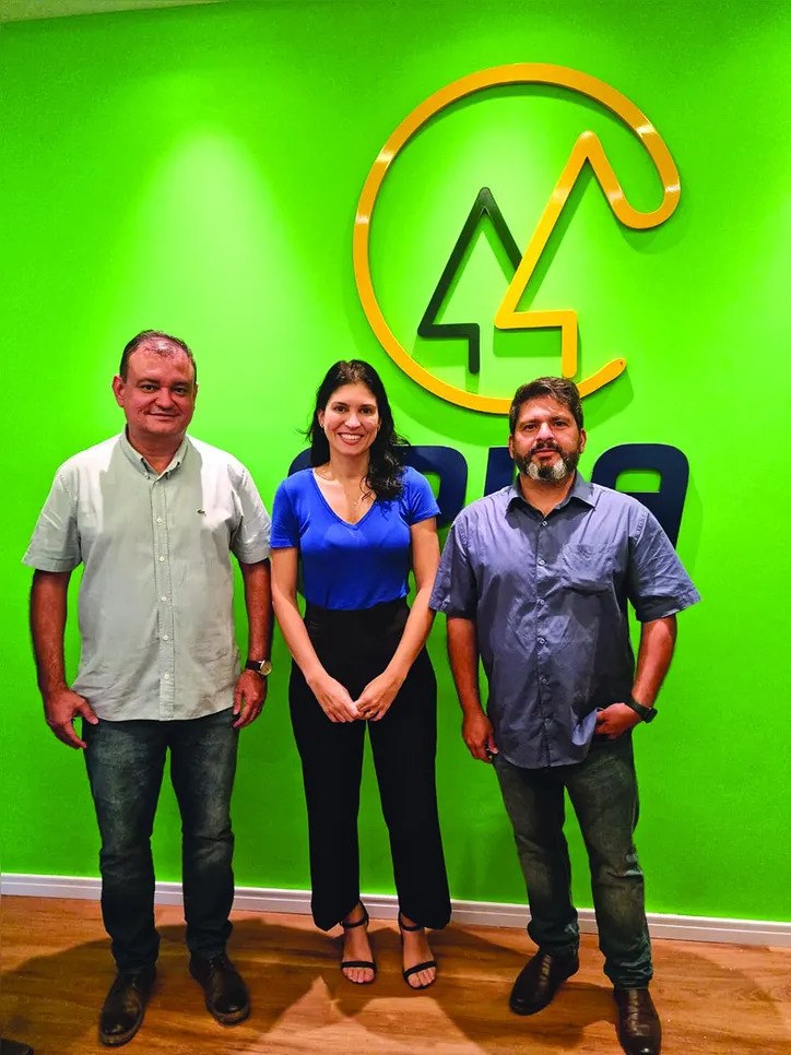 Carla Dantas e Otávio Tavares visitaram as instalações da UBL ao lado do presidente da CPLA, Aldemar Monteiro